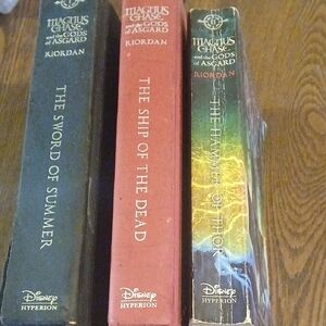 3 Pc. Rick Riordan Set: Magnus Chase And The Gods Of Asgard.